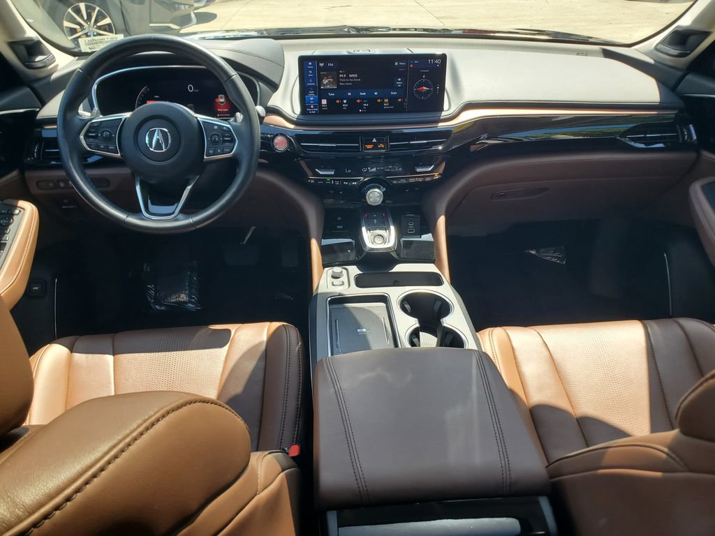 Used 2025 Acura MDX w/ Technology Package FWD image 10