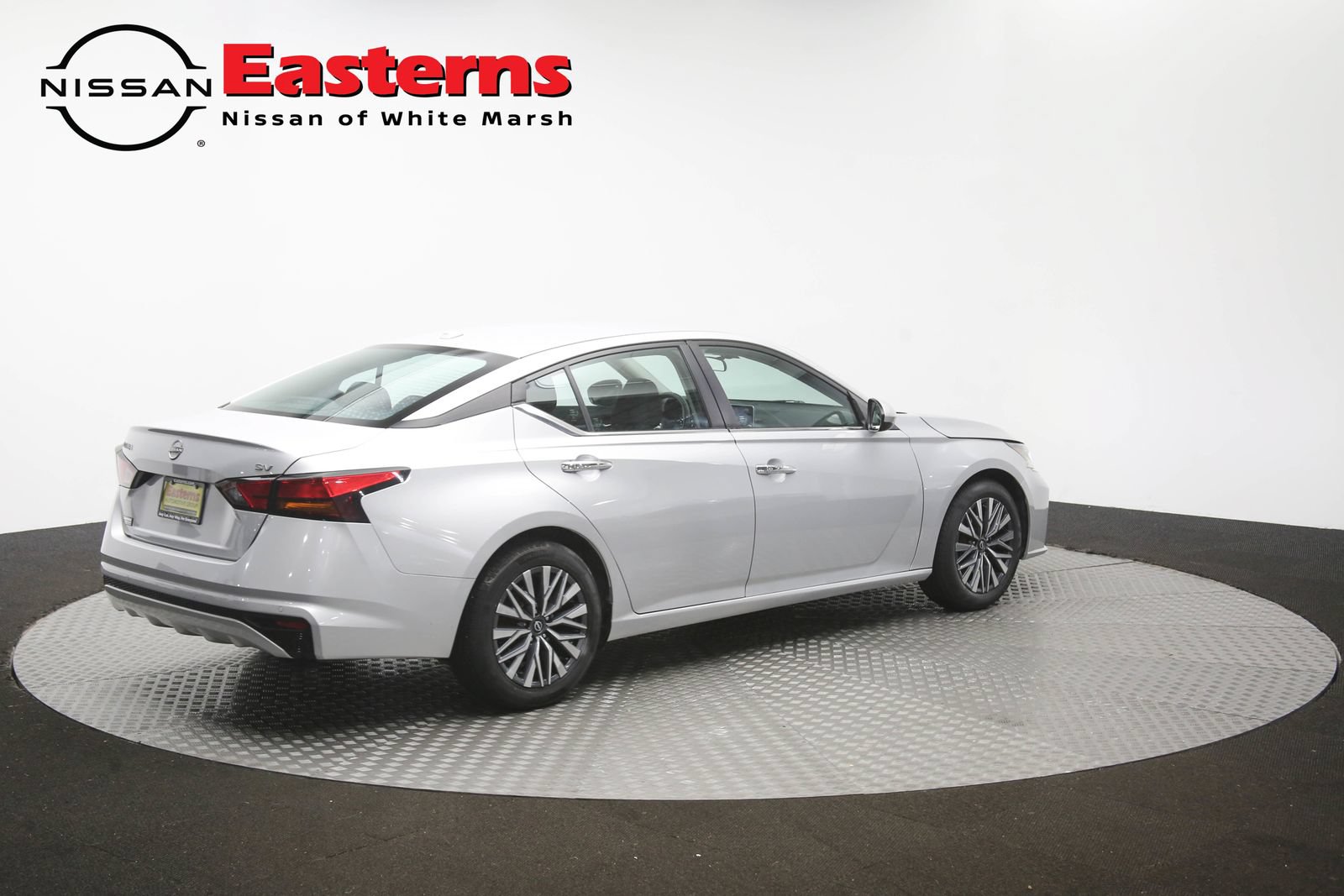 Used 2023 Nissan Altima 2.5 SV FWD image 40