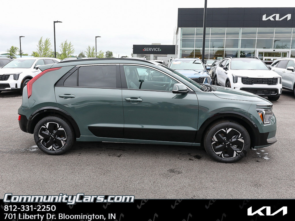 New 2026 Kia Niro Wind FWD image 8