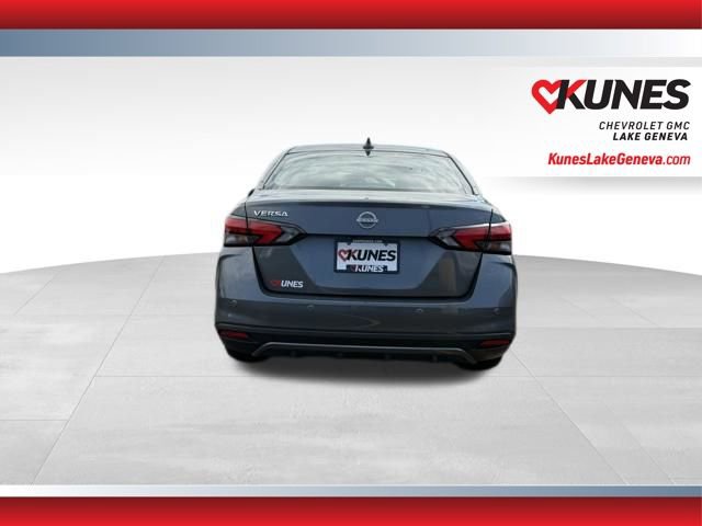 Used 2025 Nissan Versa SV FWD image 7