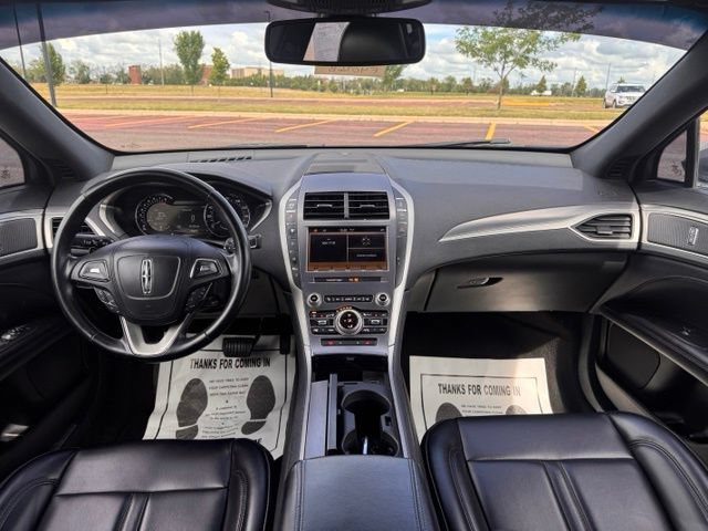 Used 2019 Lincoln MKZ Premiere AWD/4WD image 16