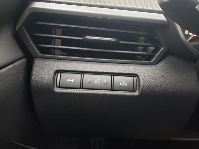 New 2025 Nissan Altima 2.5 SR image 21