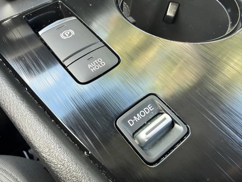 Used 2022 Nissan Rogue SV FWD image 30