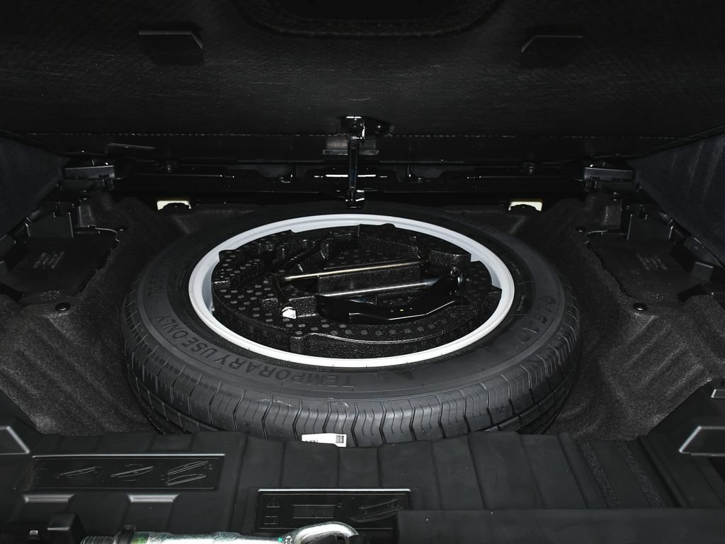 Used 2025 BMW X5 M60i w/ Executive Package AWD/4WD image 72