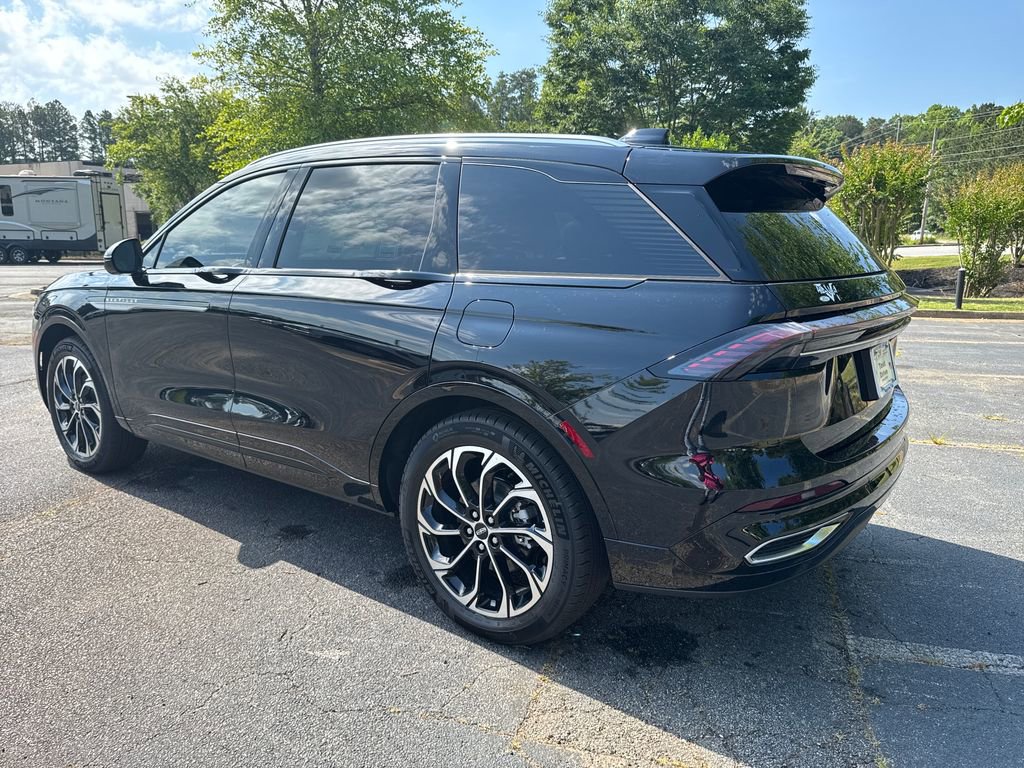 New 2026 Lincoln Nautilus Reserve AWD/4WD image 9