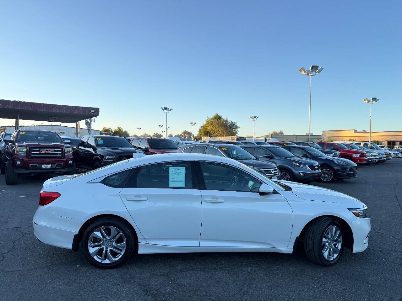 Used 2019 Honda Accord LX image 8