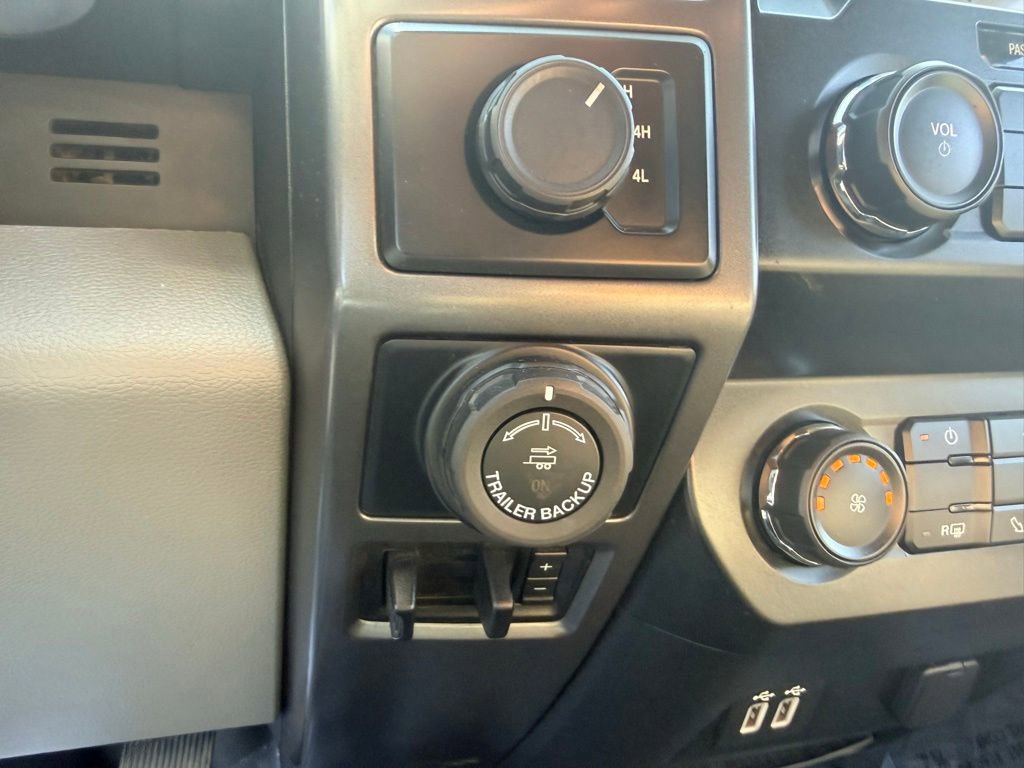 Used 2019 Ford F150 XLT w/ Trailer Tow Package AWD/4WD image 26