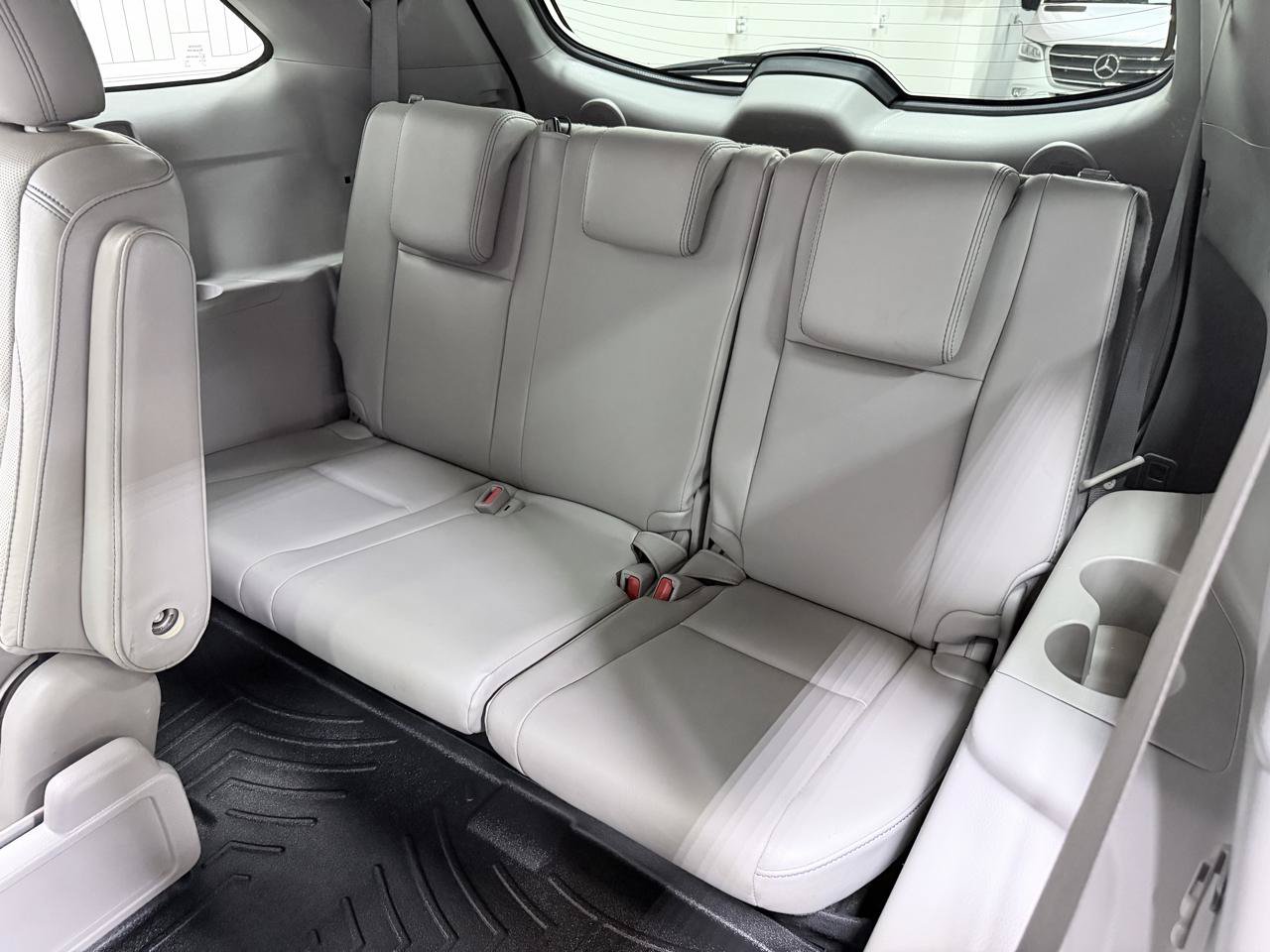 Used 2016 Toyota Highlander Limited FWD image 34