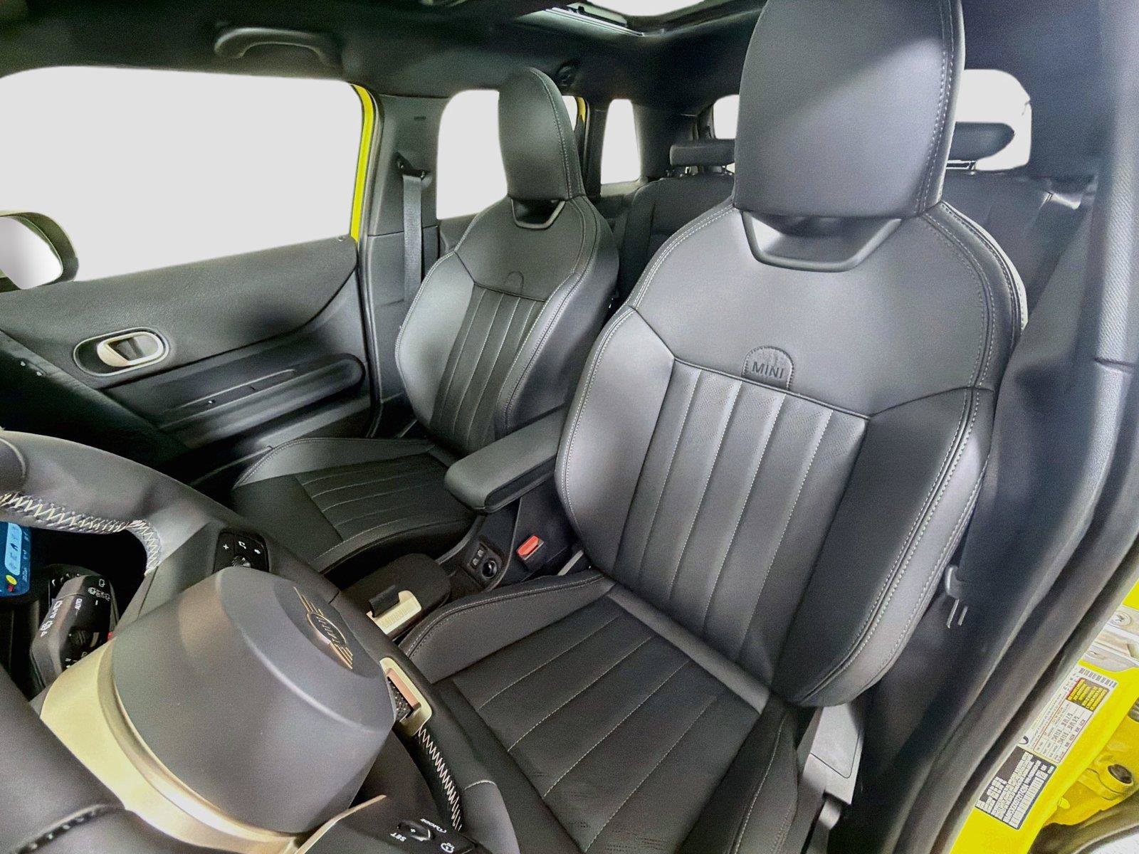 New 2026 MINI Cooper S FWD image 17