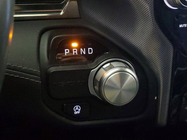 Used 2021 RAM 1500 Limited w/ Body Color Bumper Group RWD image 29