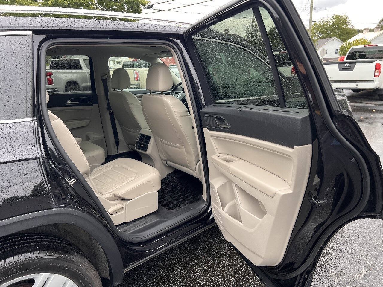 Used 2019 Volkswagen Atlas SEL Premium AWD/4WD image 35