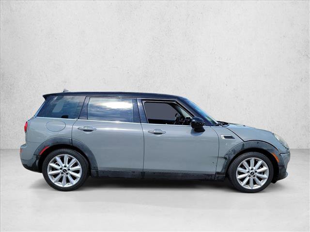Used 2016 MINI Cooper Clubman FWD image 4