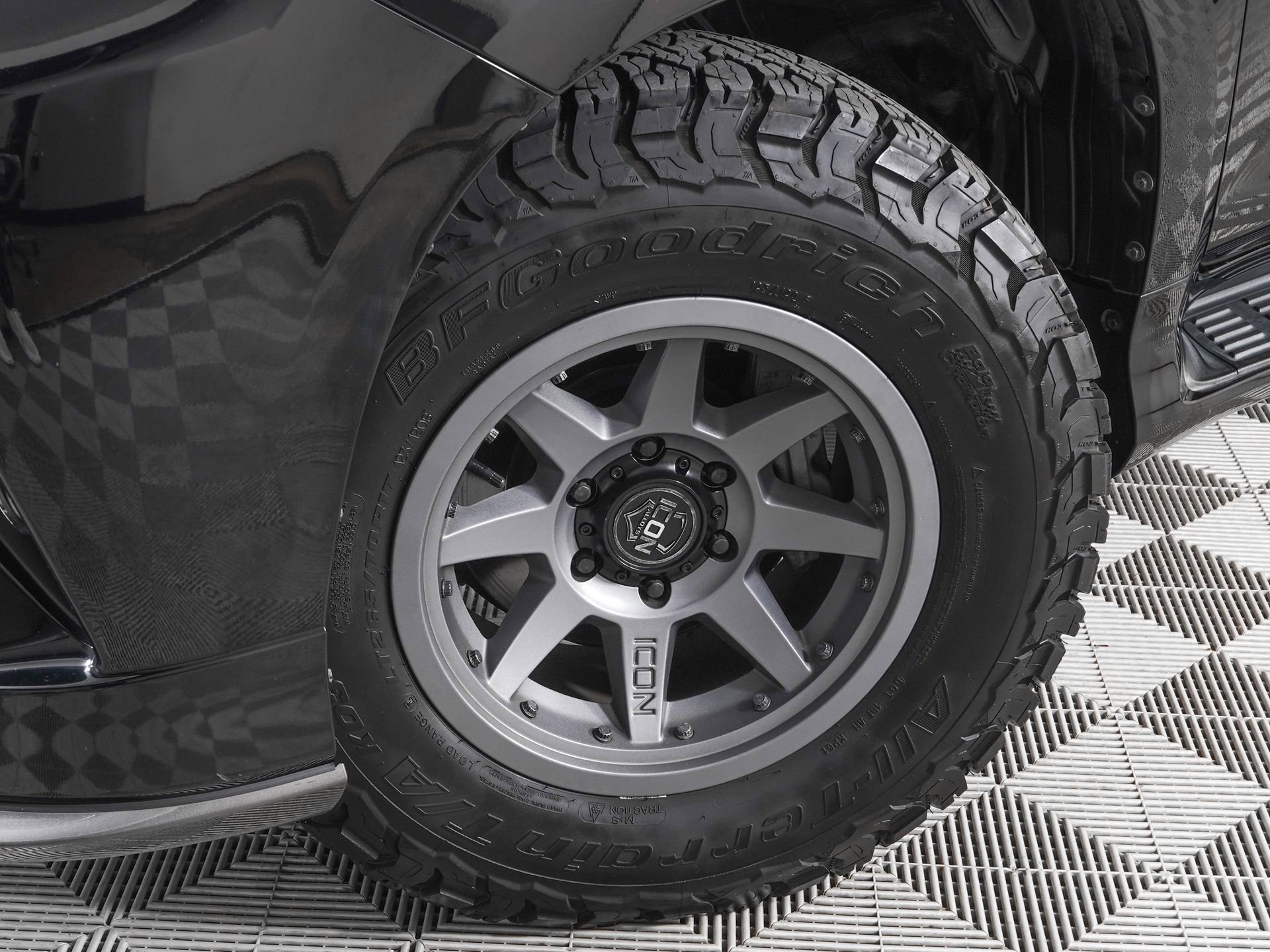 Used 2020 Lexus GX 460 Premium image 30