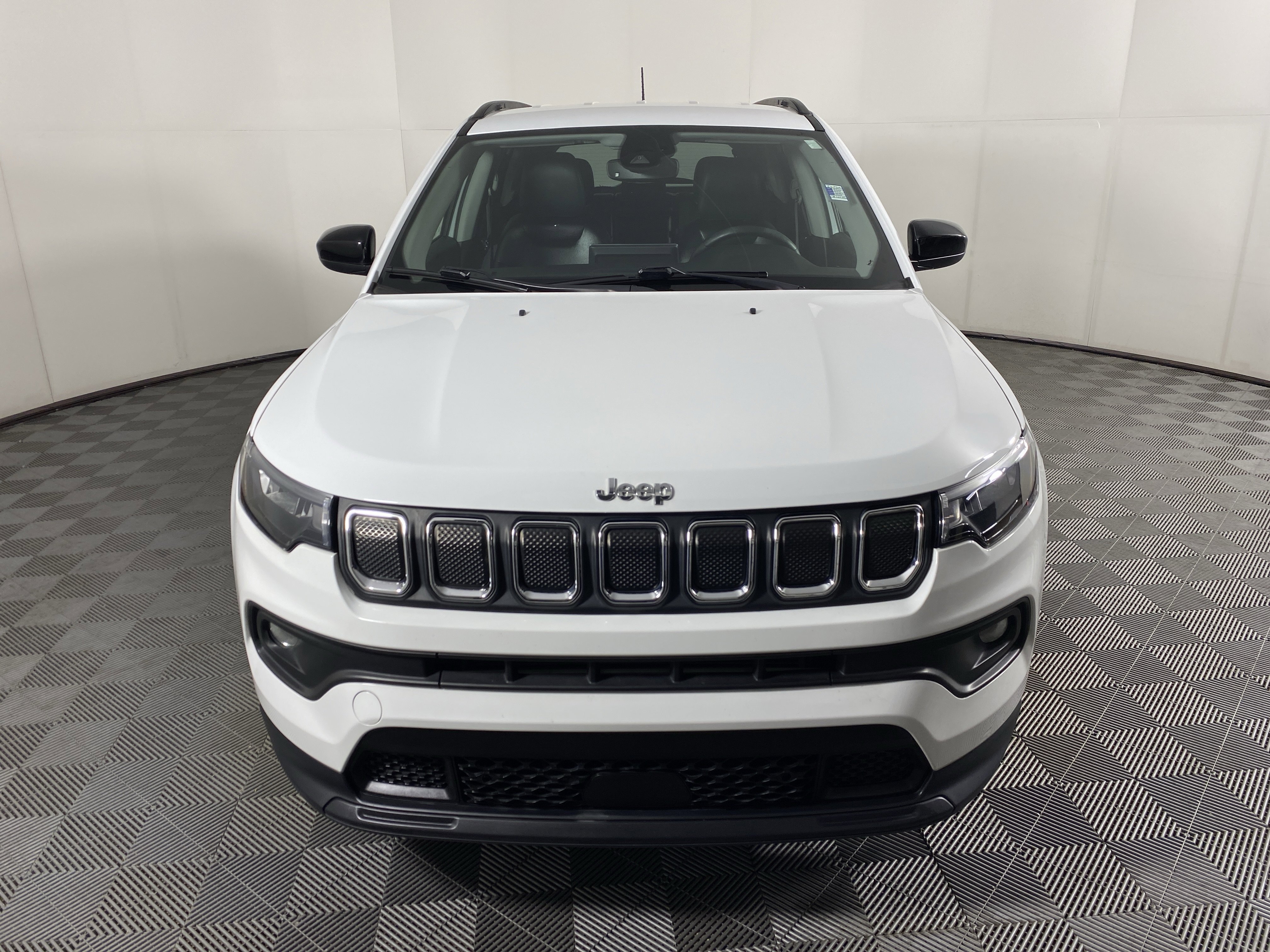 Used 2022 Jeep Compass Latitude w/ Convenience Group image 12