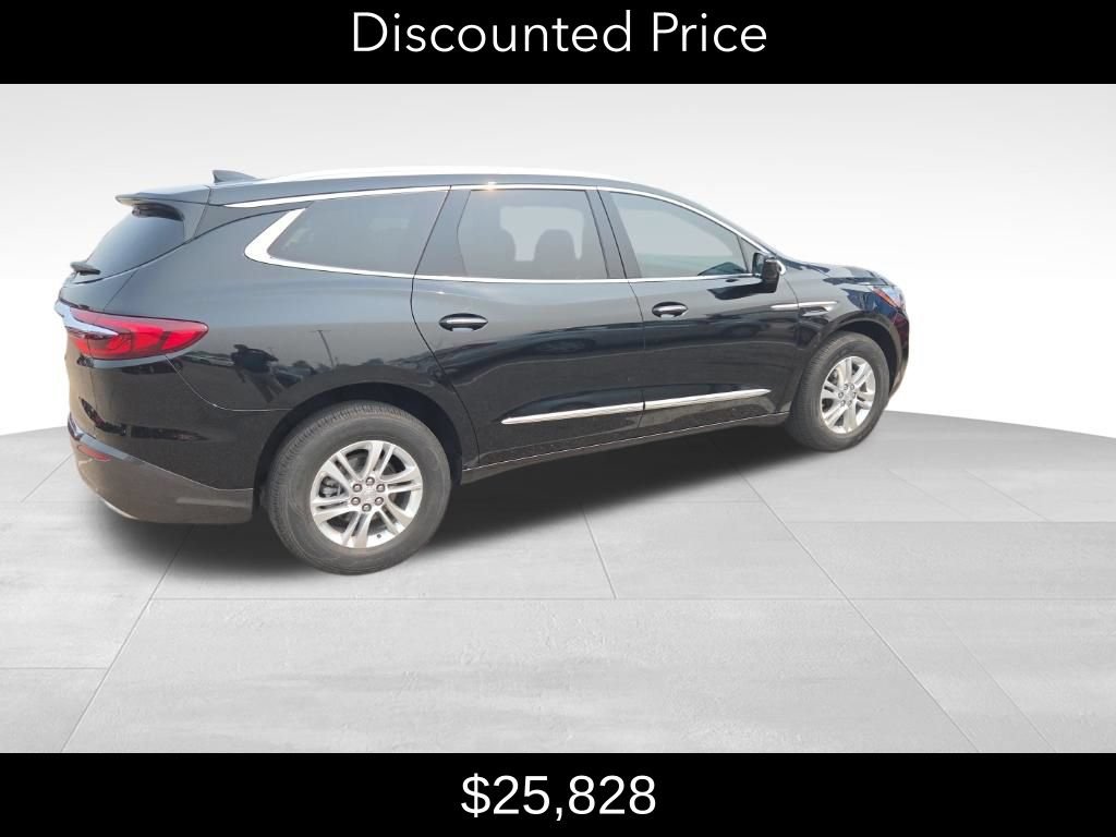Used 2021 Buick Enclave Essence w/ Sound and Sites Package AWD/4WD image 3