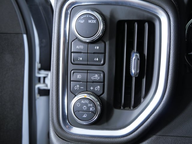 Used 2022 GMC Sierra 1500 SLT w/ SLT Premium Plus Package AWD/4WD image 22