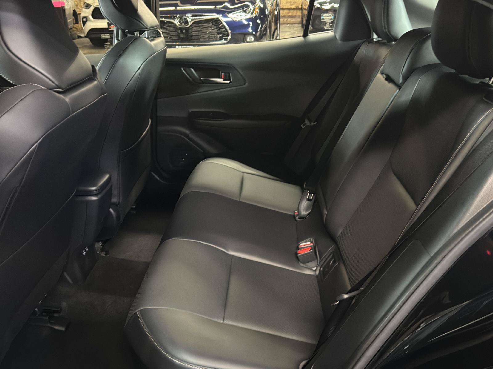 Used 2024 Toyota Prius XLE AWD/4WD image 23
