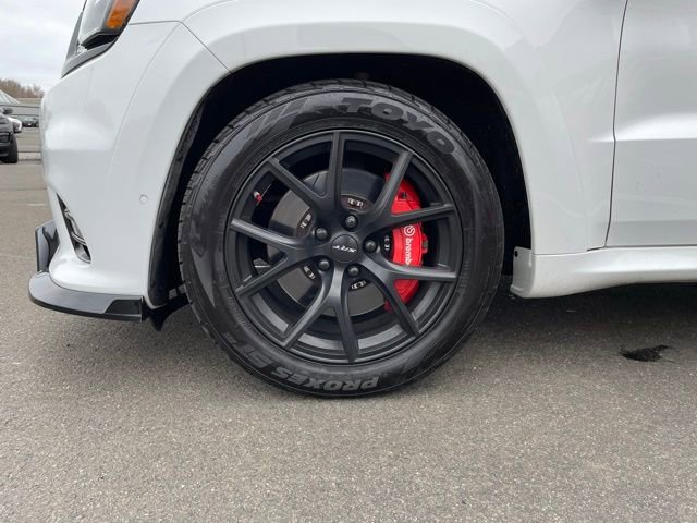 Used 2019 Jeep Grand Cherokee SRT image 34