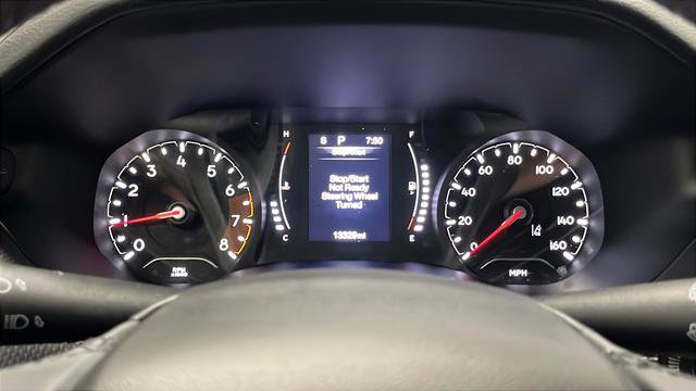 Used 2022 Jeep Compass Altitude w/ Sun and Sound Group AWD/4WD image 17