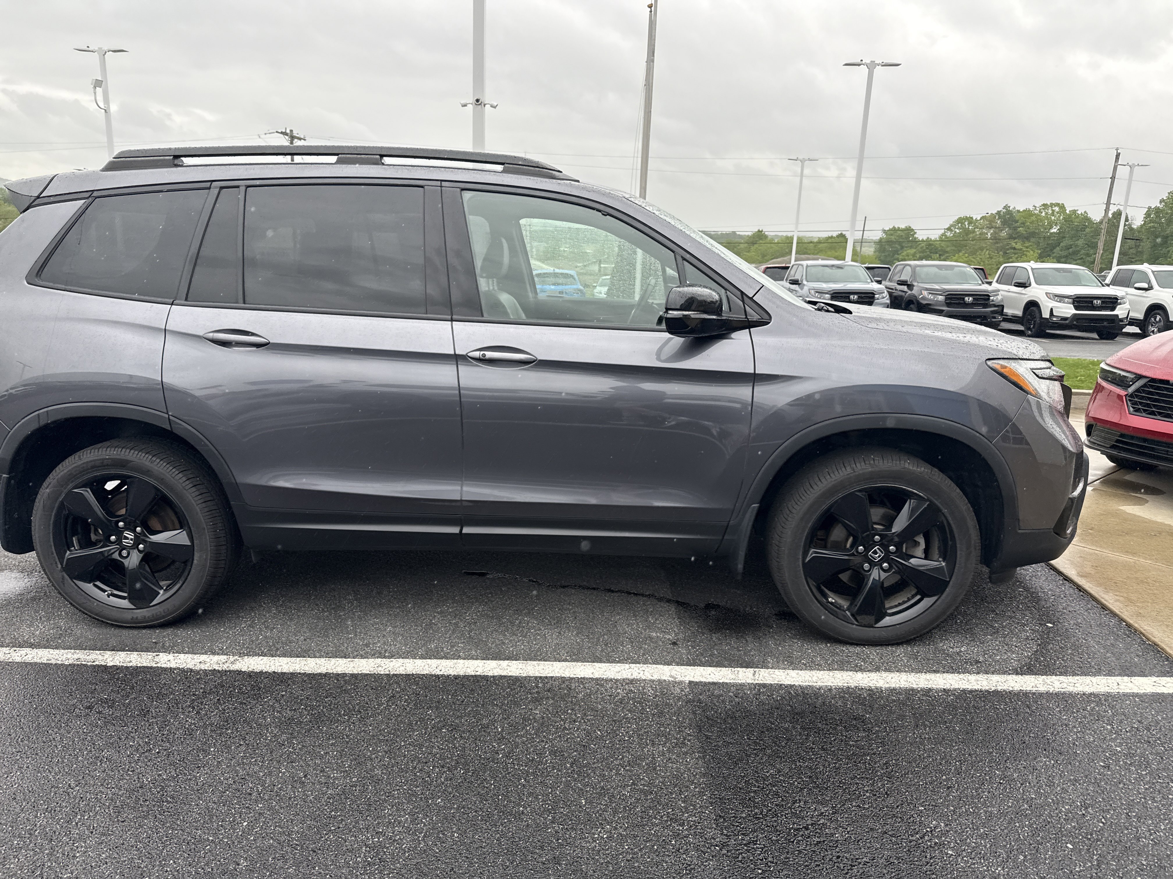 Certified 2020 Honda Passport Elite image 2