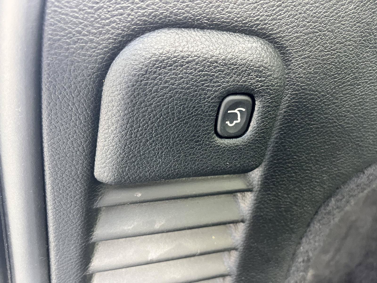Used 2020 Jeep Grand Cherokee Trailhawk AWD/4WD image 41