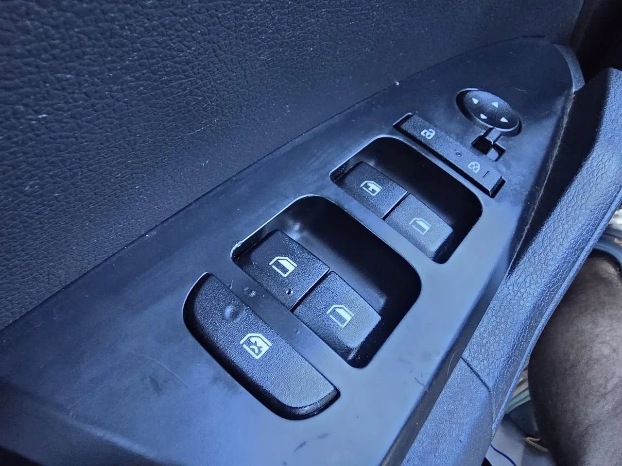 Used 2023 Kia Sportage LX image 21