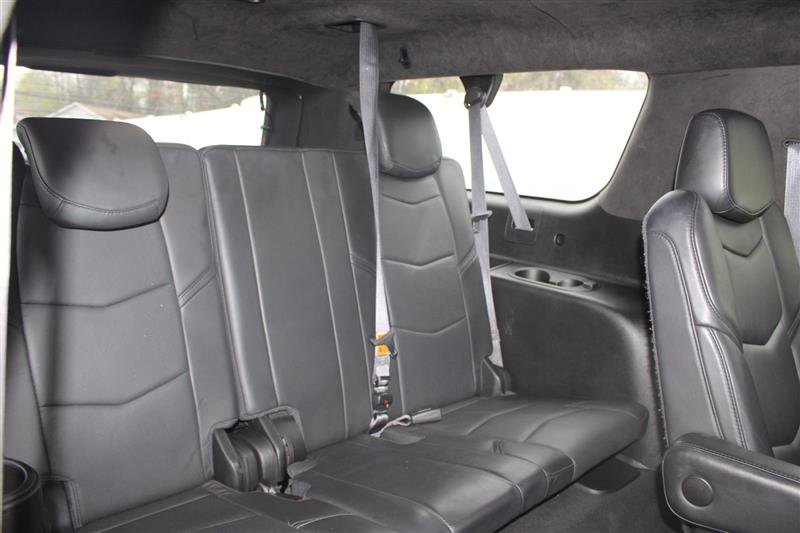 Used 2017 Cadillac Escalade ESV Platinum image 19