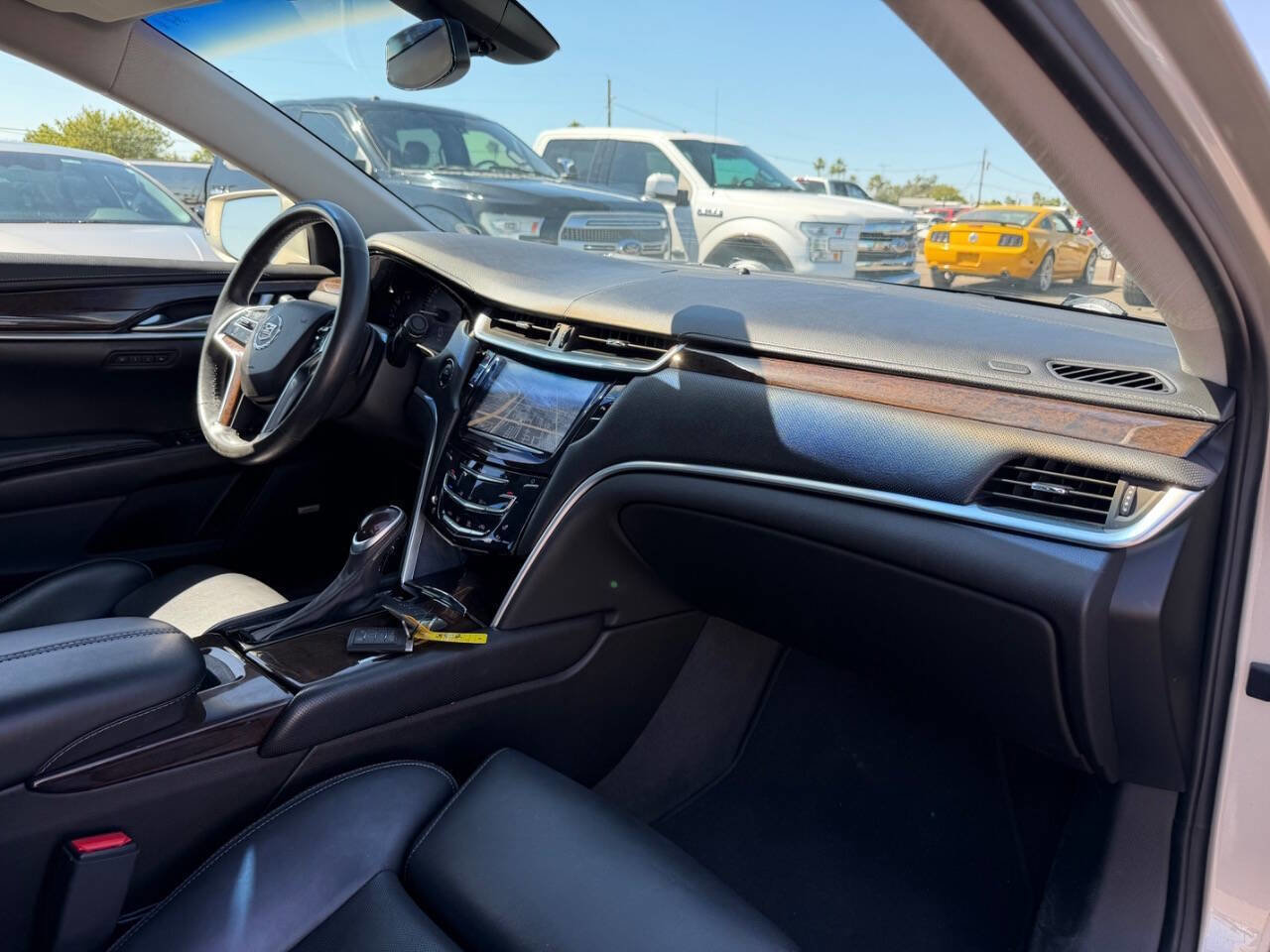 Used 2014 Cadillac XTS Luxury AWD/4WD image 27