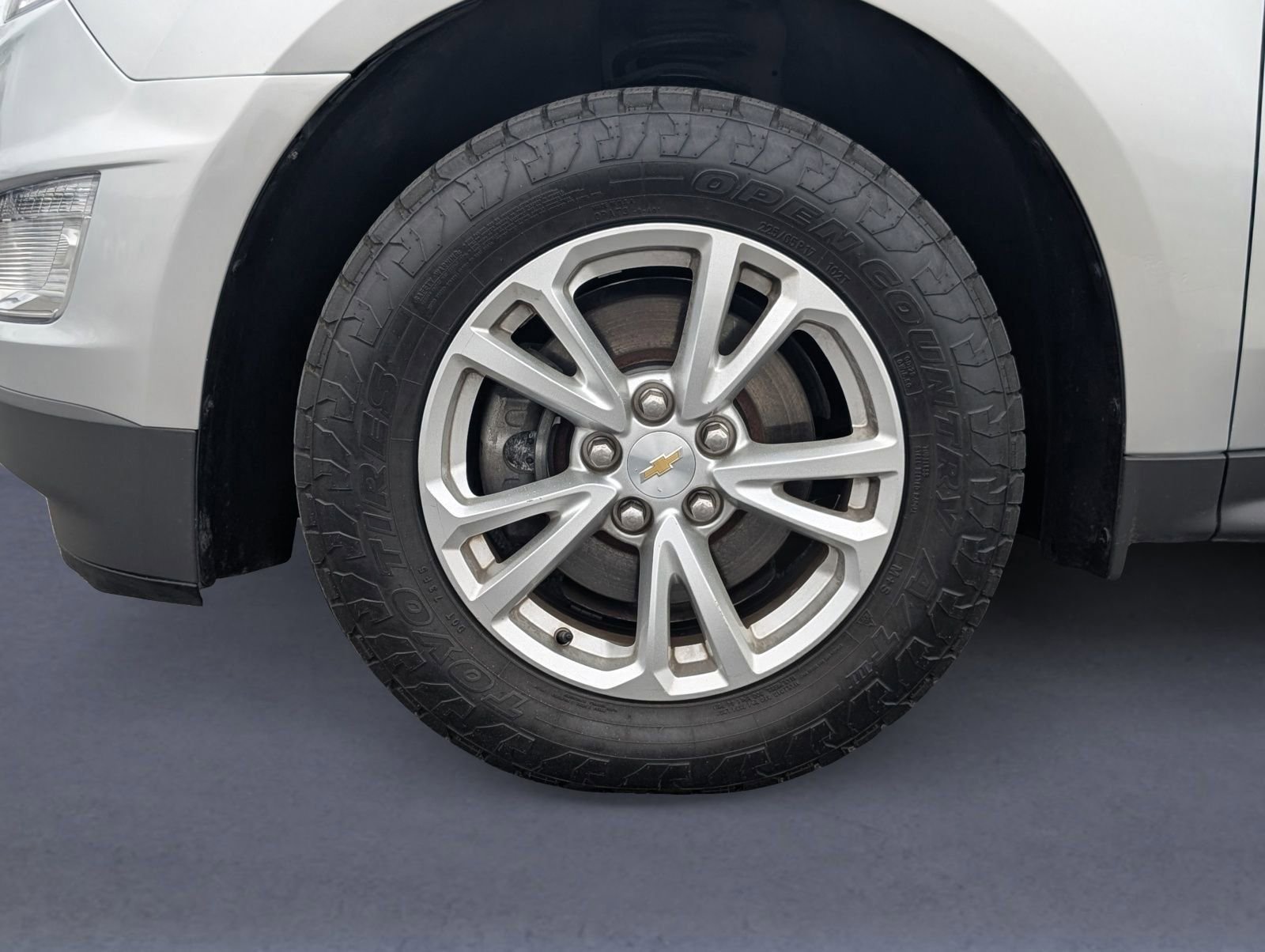 Used 2017 Chevrolet Equinox LT w/ Convenience Package FWD image 26