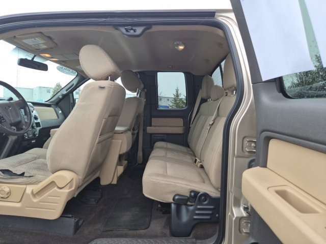 Used 2013 Ford F150 XLT w/ Luxury Equipment Group image 29