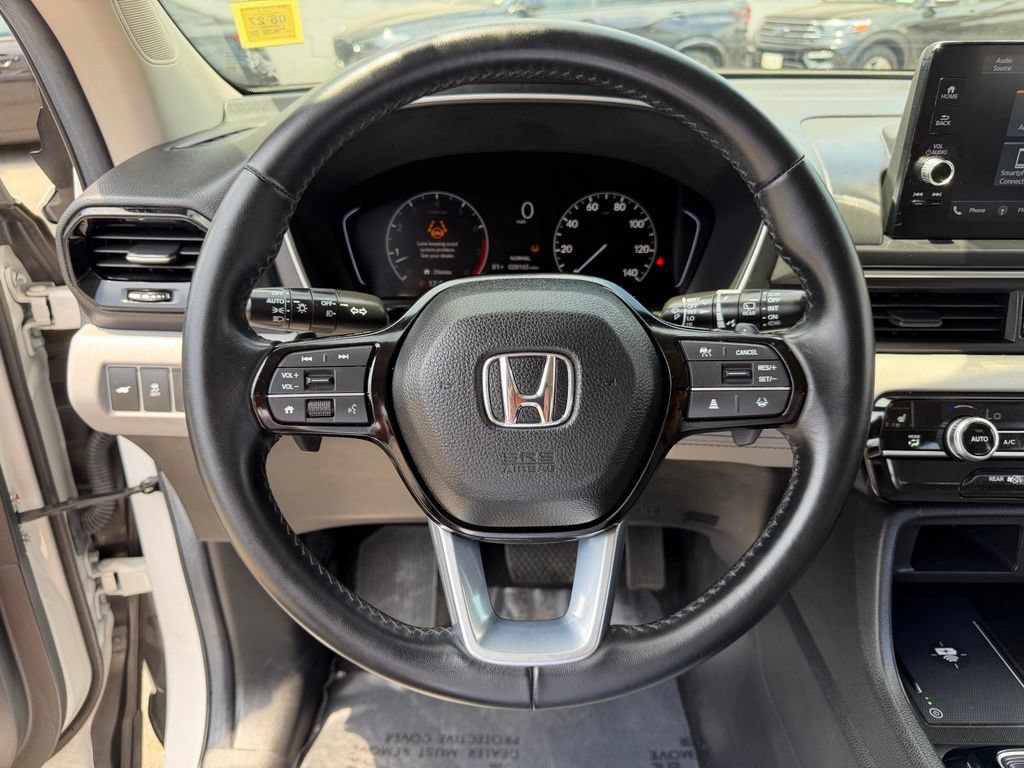 Used 2025 Honda Pilot EX-L image 23
