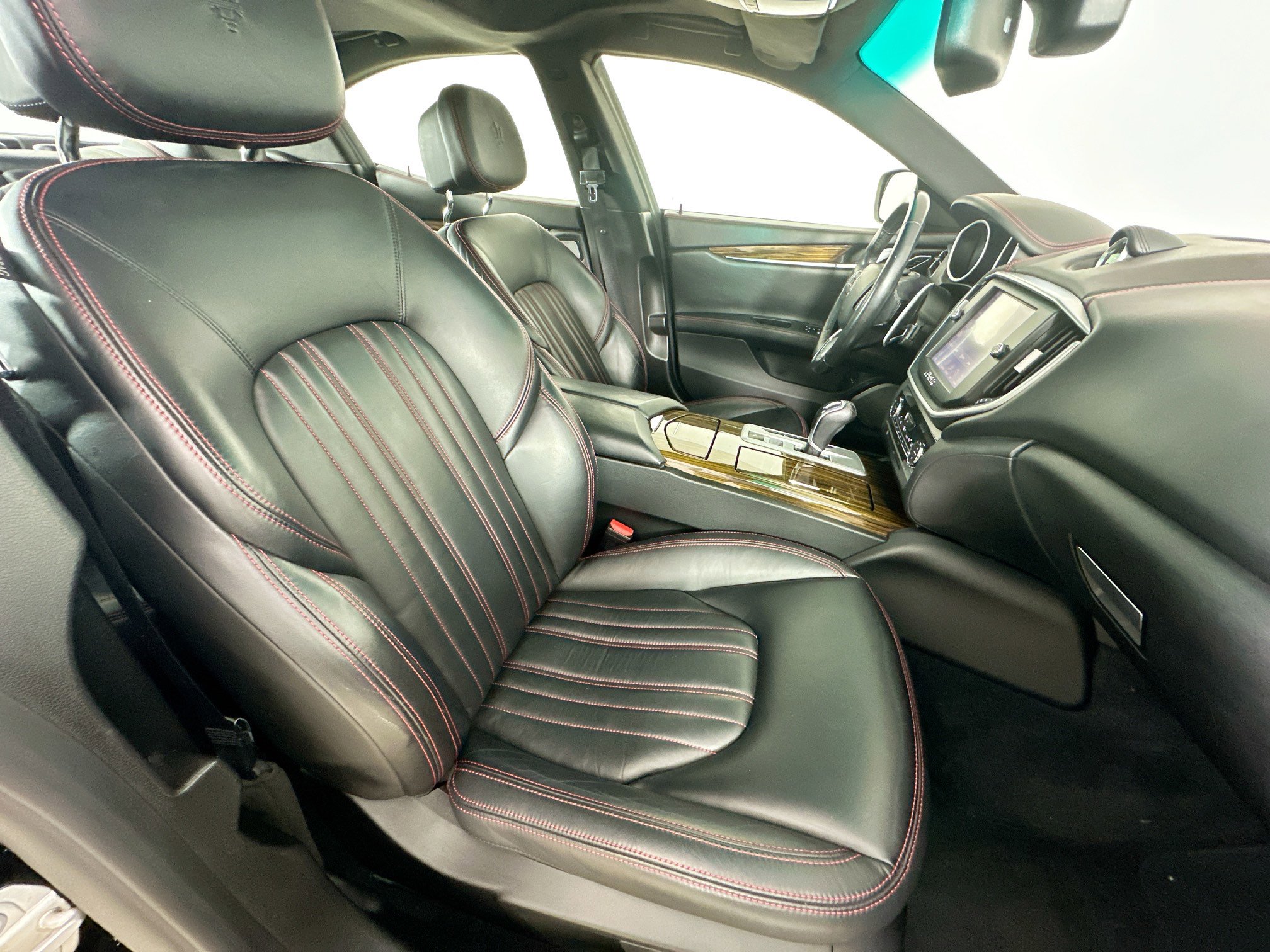 Used 2016 Maserati Ghibli S Q4 image 40