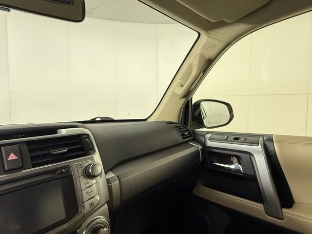 Used 2016 Toyota 4Runner SR5 image 20