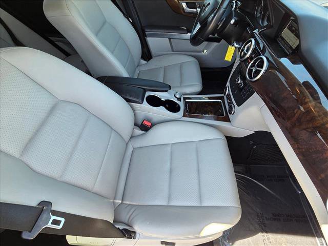Used 2013 Mercedes-Benz GLK 350 2WD image 18