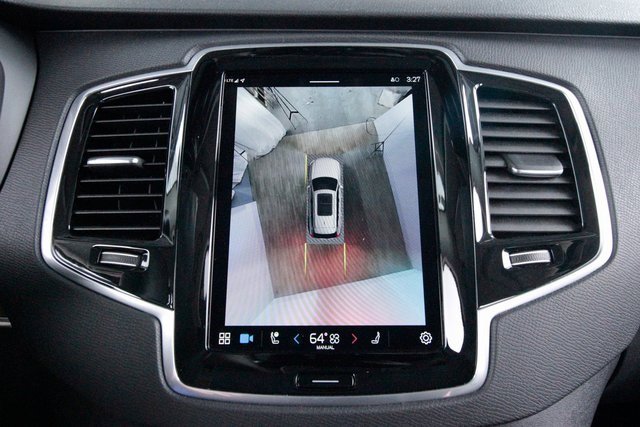 Certified 2024 Volvo XC90 B5 Plus image 17