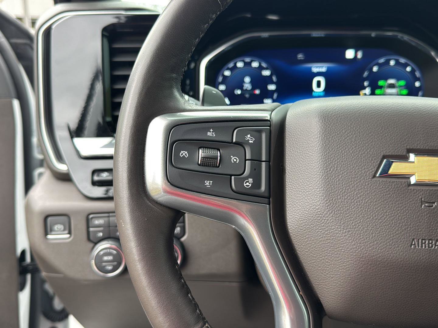 Used 2023 Chevrolet Silverado 1500 LTZ w/ Technology Package image 19