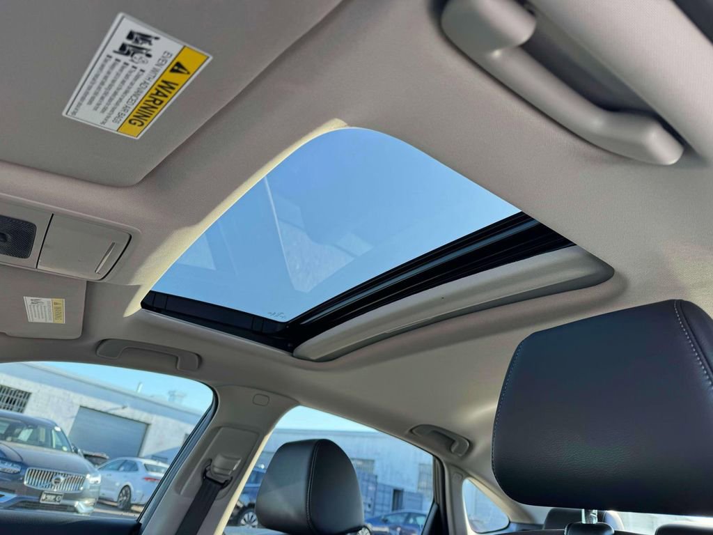 Used 2022 Honda Civic Touring image 21