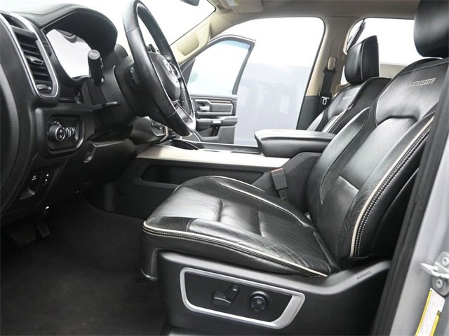 Used 2019 RAM 1500 Laramie image 10