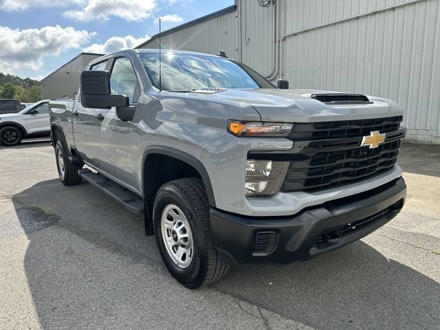 Used 2024 Chevrolet Silverado 3500 W/T AWD/4WD image 11