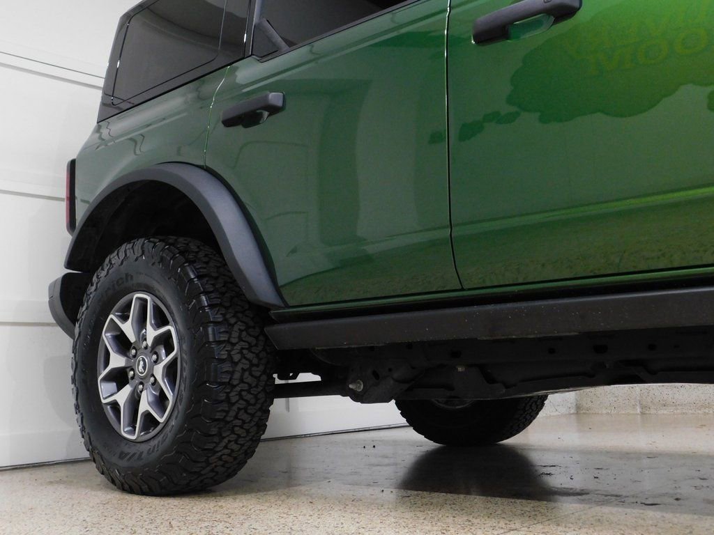 Used 2024 Ford Bronco Badlands image 10