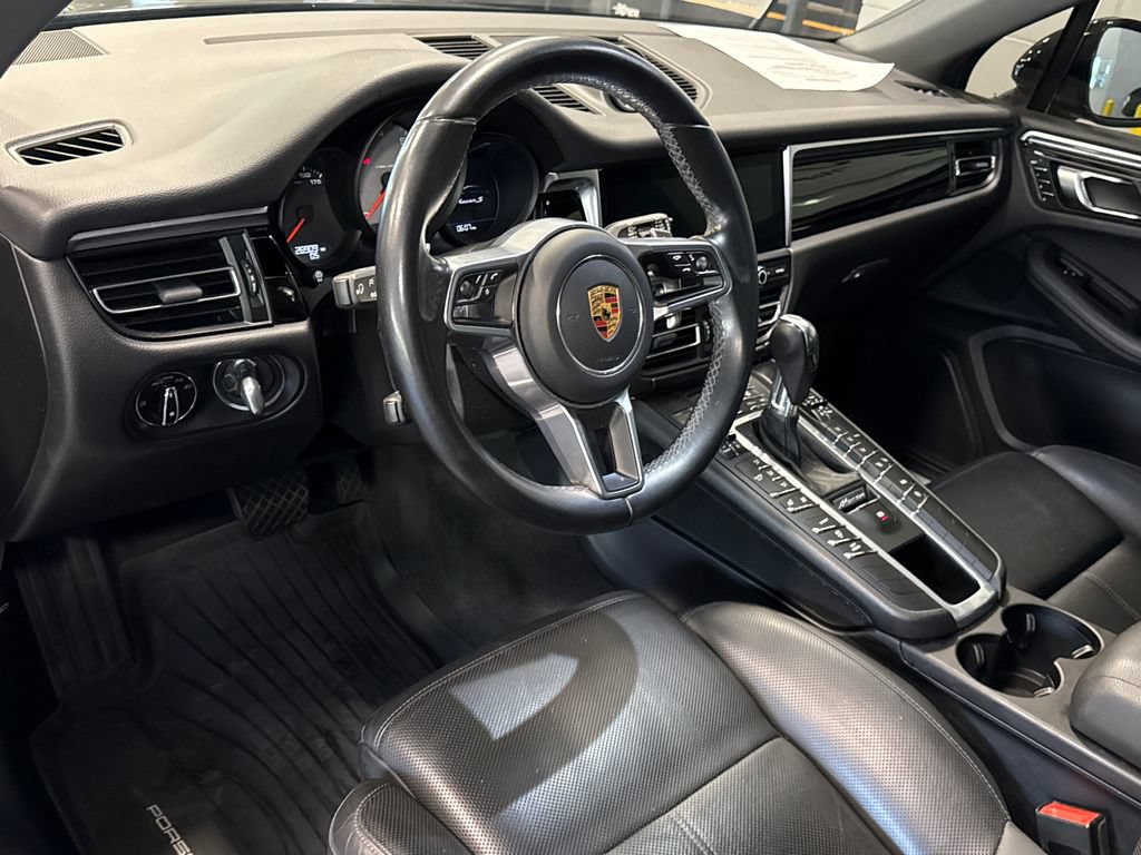 Used 2021 Porsche Macan S AWD/4WD image 5