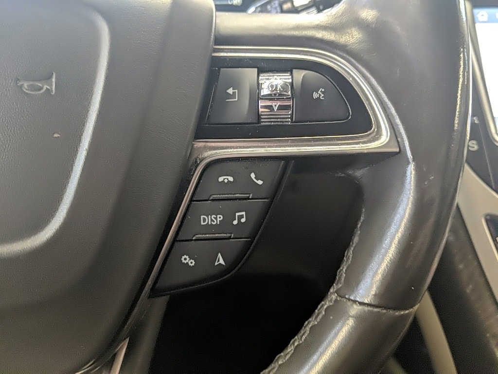 Used 2019 Lincoln Nautilus Reserve image 17