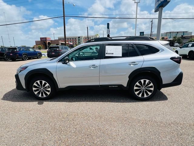 Used 2025 Subaru Outback Limited AWD/4WD image 5