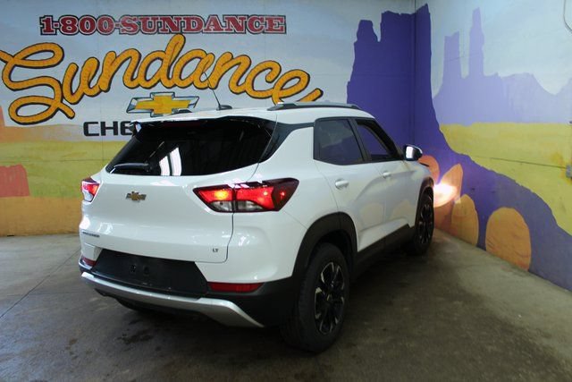 Used 2023 Chevrolet TrailBlazer LT w/ Convenience Package FWD image 4