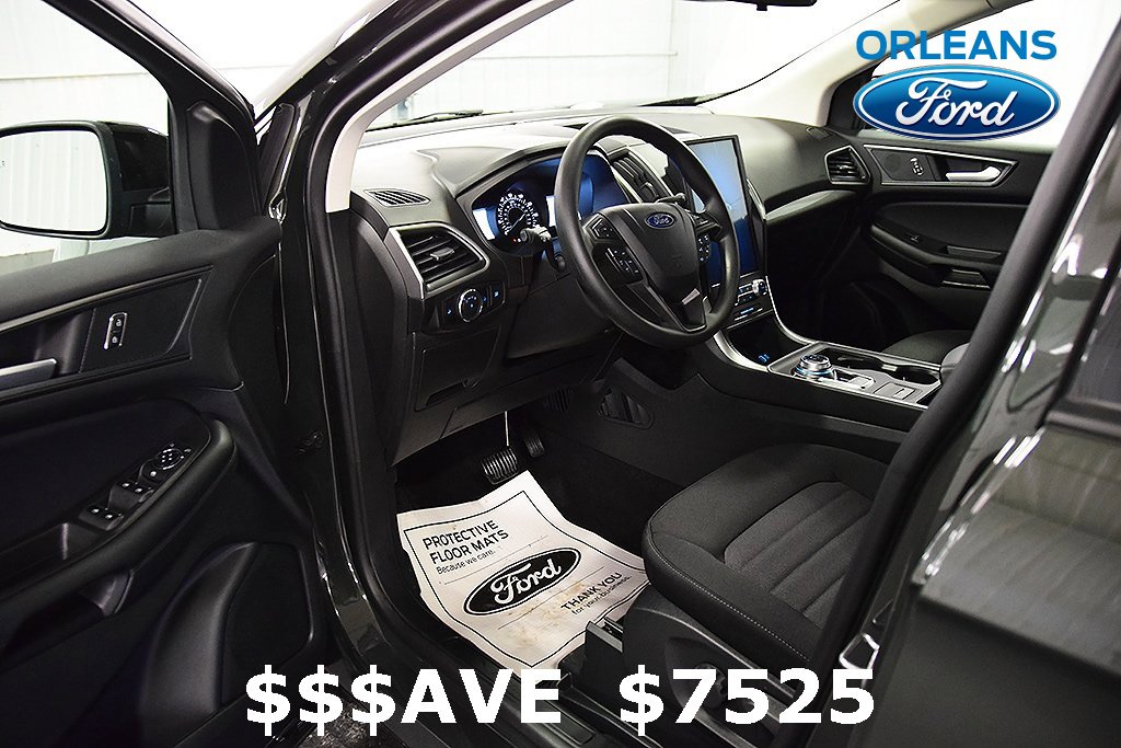 New 2024 Ford Edge SE w/ Black Appearance Package image 14
