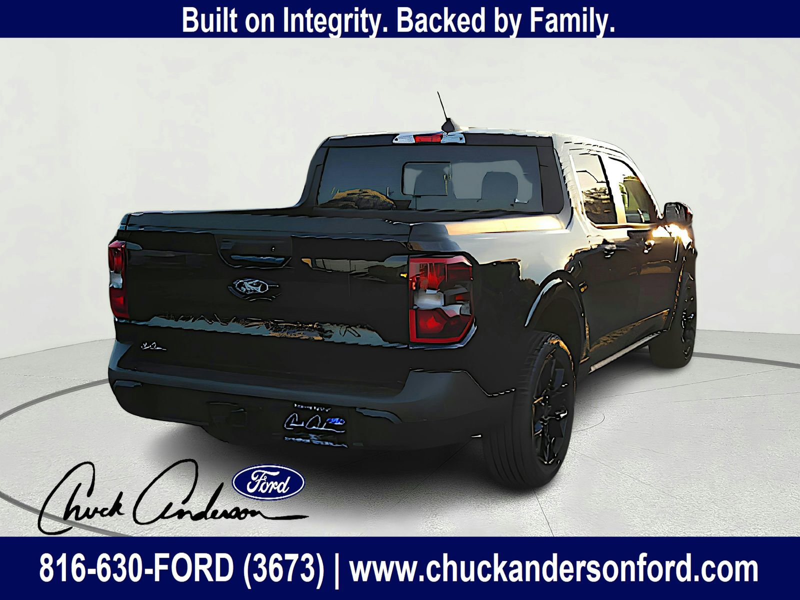 New 2025 Ford Maverick Lariat w/ Black Appearance Package image 8