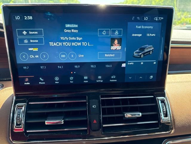 Used 2023 Lincoln Navigator Reserve AWD/4WD image 40