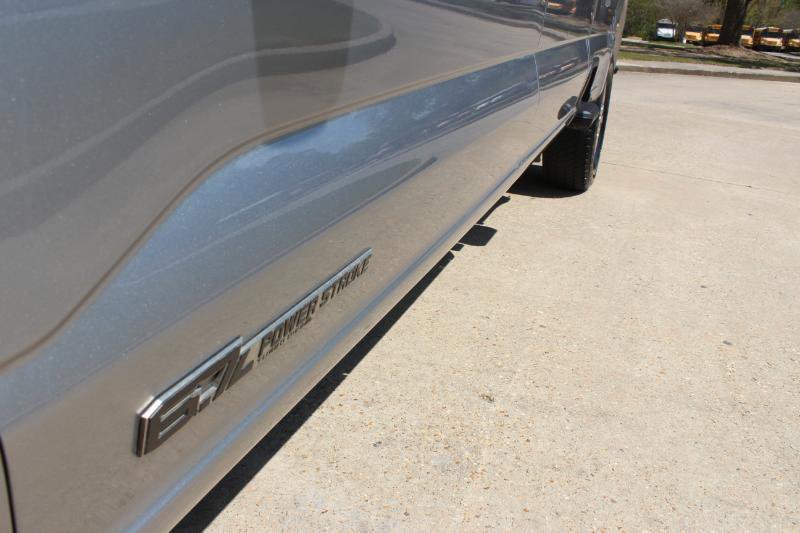 Used 2023 Ford F250 Lariat w/ Chrome Package image 25