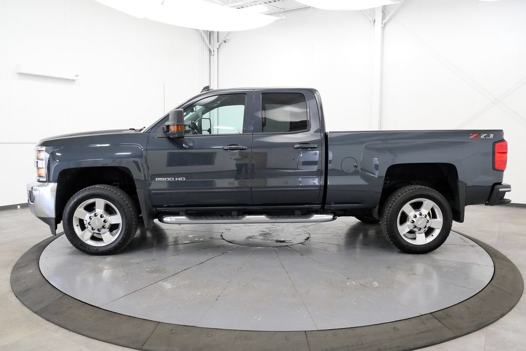 Used 2018 Chevrolet Silverado 2500 LT w/ All Star Edition AWD/4WD image 4