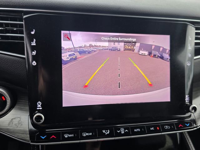 Used 2024 Jeep Wagoneer L Series II w/ Flexible Seating Group RWD image 34
